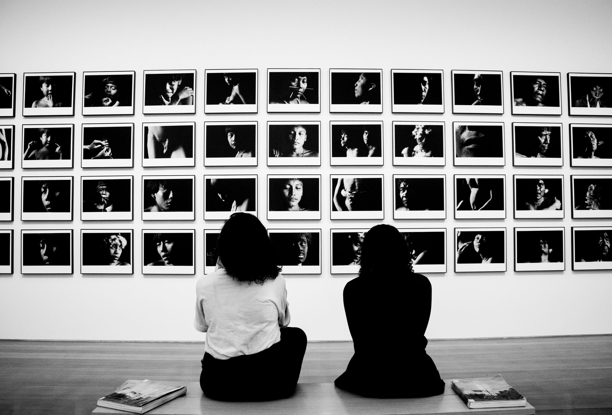 MONOCROMO