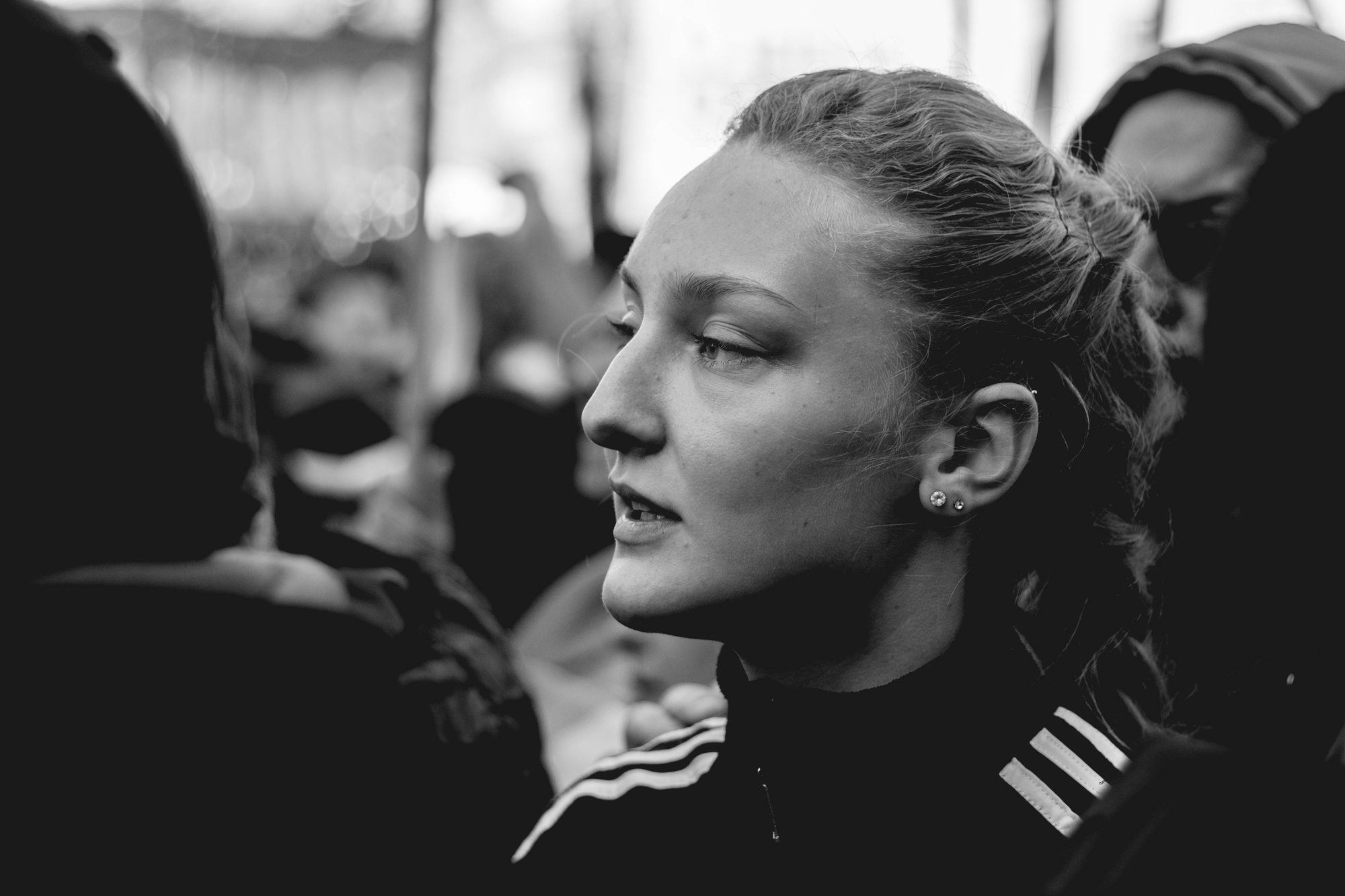 MONOCROMO